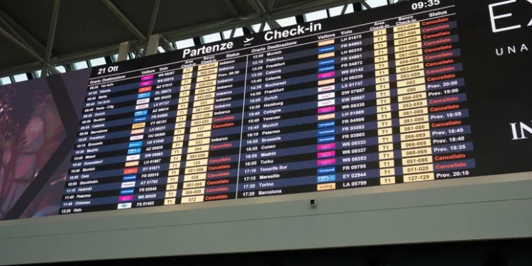 Europa em Alerta: Greves na Itália, Espanha e Portugal Ameaçam Viagens de Verão