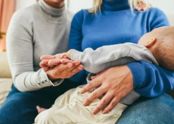 Benefício de Lei para Filhos Menores no Exterior: Como o Consulado Está Aplicando o Benefício de Lei na Prática