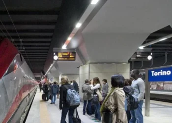 Como se Locomover em Turim: Metrô, Ônibus, Táxis e Apps para se Deslocar