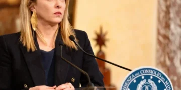 Meloni após ataques a Kiev: “Fica claro quem quer a paz e quem não acredita no diálogo”