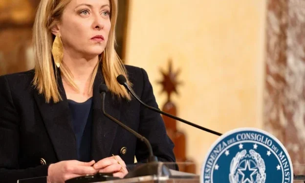 Meloni após ataques a Kiev: “Fica claro quem quer a paz e quem não acredita no diálogo”