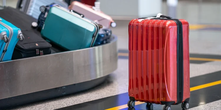 Escalas de Voos: Quando é Necessário Retirar Sua Bagagem