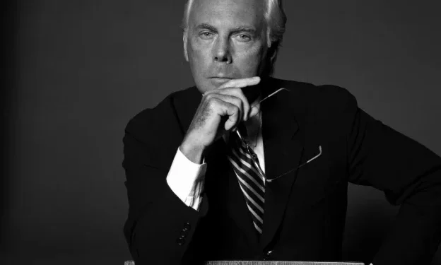 Adeus ao Rei da Moda: Giorgio Armani, Símbolo da Elegância Italiana, Falece aos 91 Anos