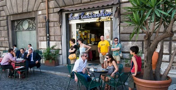 Como Sobreviver Socialmente na Itália e Criar Amizades