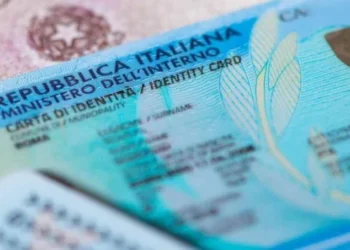 Carta d’identità vitalícia para maiores de 70 anos: Conheça os detalhes do novo decreto