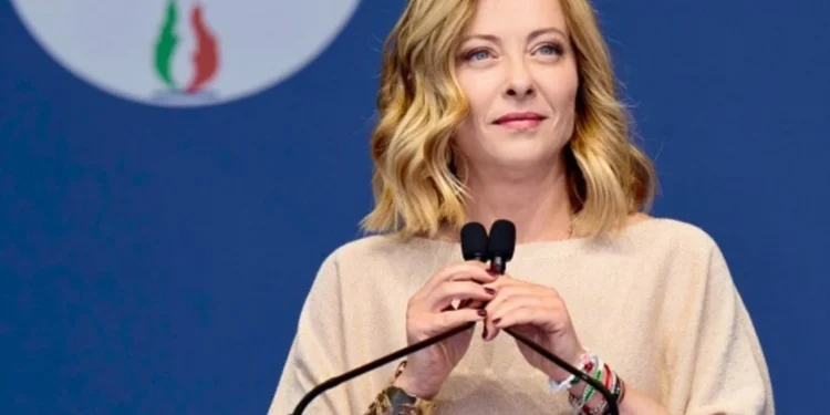 A Economia de 2026 e a Aposta de Meloni no Equilíbrio Fiscal e Eleitoral