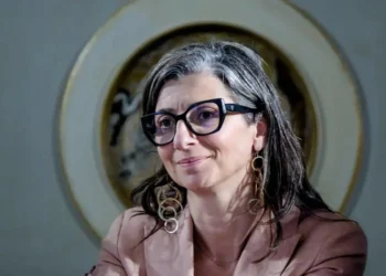 Controvérsia nas Escolas Italianas: Webinars de Francesca Albanese Geram Debate