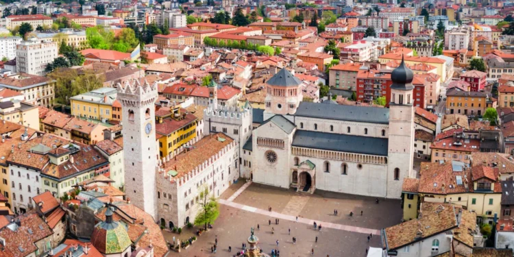 Qualidade de Vida na Itália: Trento Retorna ao Topo e Norte Domina o Ranking