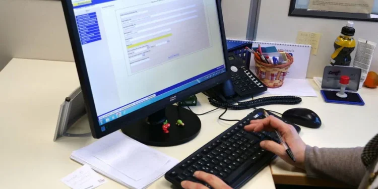 Como Solicitar a Conversão da Autorização de Estudo em Autônomo na Itália