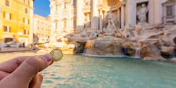 Você sabia? Mais de €3.000 são jogados na Fontana di Trevi todos os dias
