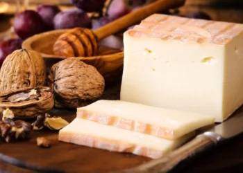 4 Queijos Italianos Imperdíveis para Experimentar no Inverno Europeu