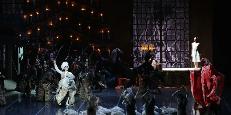 O Fantasma da Scala: A Voz Eterna de Maria Callas em Milão