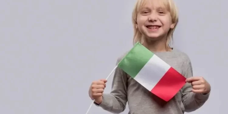 Itália isenta taxa de 250 euros para cidadania de filhos menores nascidos após maio de 2025