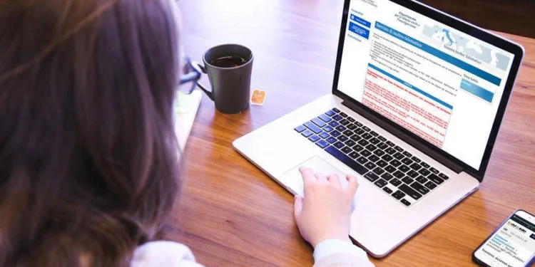 É Possível Transformar o Permesso di Soggiorno de Asilo em Permesso de Trabalho? Entenda a Normativa