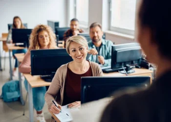 Concurso Público na Itália: Edital Guardia di Finanza Allievi Ufficiali 2026 – Vagas, Inscrição e Provas