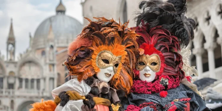 Carnaval na Itália 2026: Calendário de Eventos + Roteiros Inesquecíveis