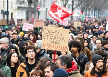 Quem são os Askatasuna na Itália?