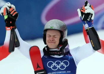 Lucas Pinheiro Braathen conquista o ouro e escreve um novo capítulo na história do Brasil